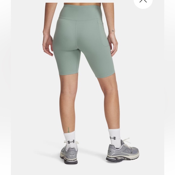 Under Armour Fitted High Rise Bike Short - Picture 6 of 7